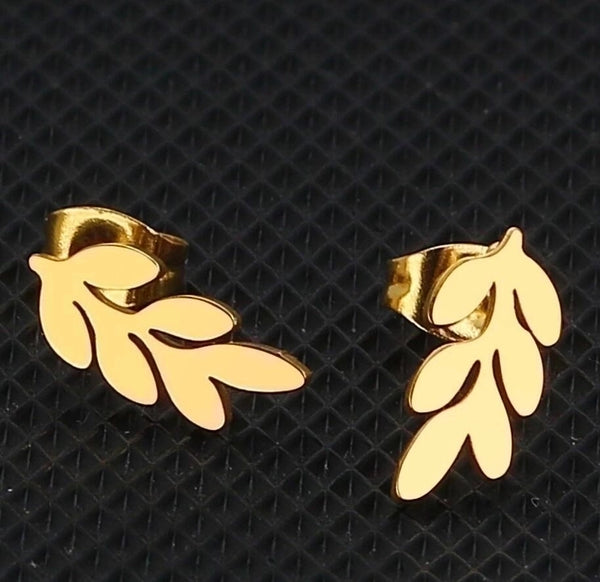 1 Pair Fashion Leaves Titanium Steel Ear Studs