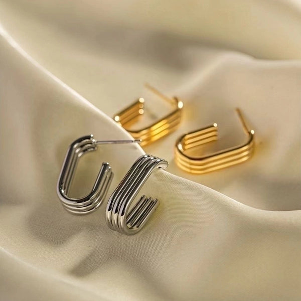 1 Pair Lady Simple Style Geometric Plating Stainless Steel Titanium Steel 18k Gold Plated Earrings