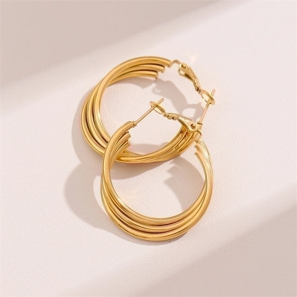 1 Pair Retro Simple Style C Shape Round Plating Stainless Steel 18k Gold Plated Hoop Earrings