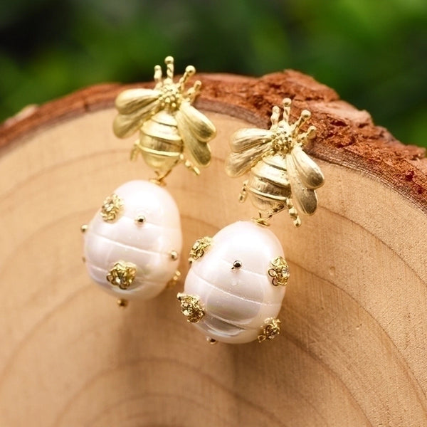 1 Pair Simple Style Bee Pearl Inlay Pearl Zircon Drop Earrings