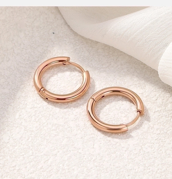 1 Piece Fashion Round Polishing Titanium Steel Hoop Earrings