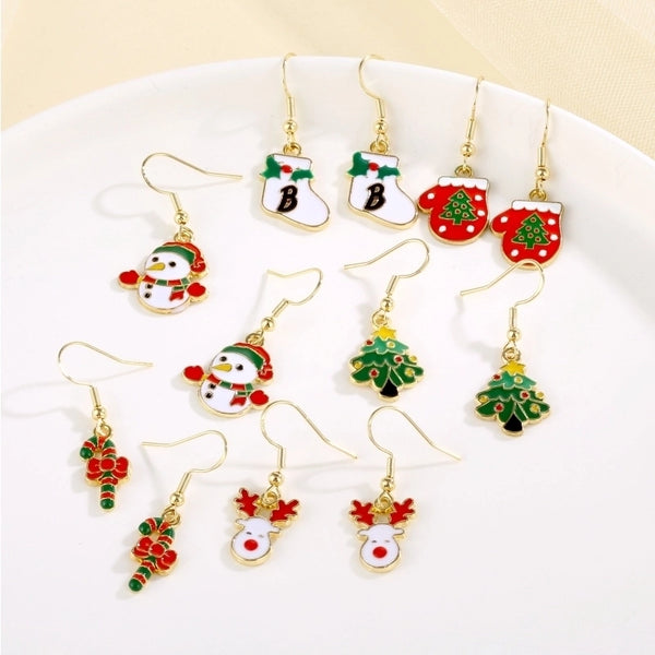 1 Pair Casual Cute Sweet Christmas Tree Santa Claus Christmas Socks Plating 304 Stainless Steel K Gold Plated Drop Earrings