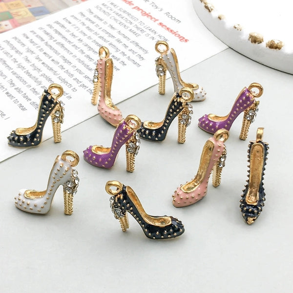 10 Of Them, 4 In Black And 2 In Others 16 * 18 Mm Zinc Alloy High Heel Pendant