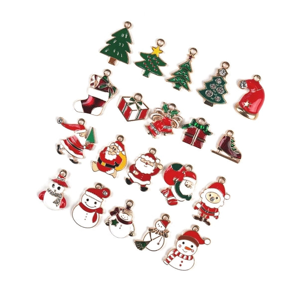 10 PCS/Package Zinc Alloy Christmas Hat Christmas Tree Santa Claus Pendant