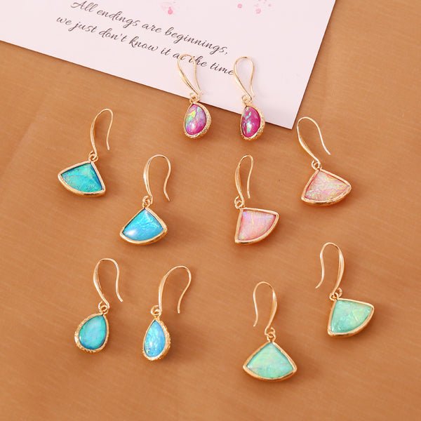 Women Metal Geometric Droplet Gemstone Stud Earrings