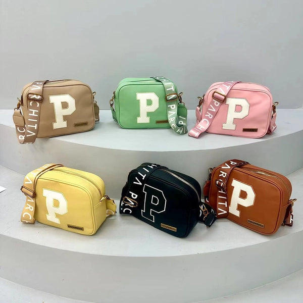 Women's Medium Pu Leather Letter Solid Color Vintage Style Classic Style Square Zipper Crossbody Bag