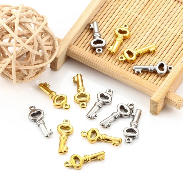 5 PCS/Package 304 Stainless Steel Key Pendant