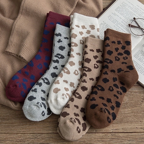 Autumn And Winter Thickened Warm Terry Cartoon Leopard Print Ladies Medium Tube Socks Wholesale