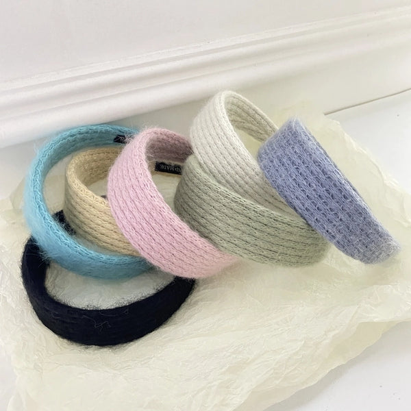 Autumn Winter Retro Plush Woven Headband Solid Color Wide-Brimmed Women's Headband Bangs Hair-Holding Hairpin Temperament Hair Ring