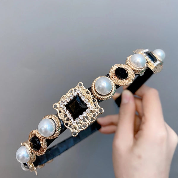 Baroque Pearl Inlaid Black Alloy Headband