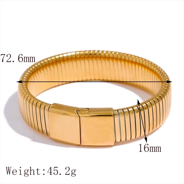 Basic Classic Style Solid Color 304 Stainless Steel 18K Gold Plated Bangle In Bulk