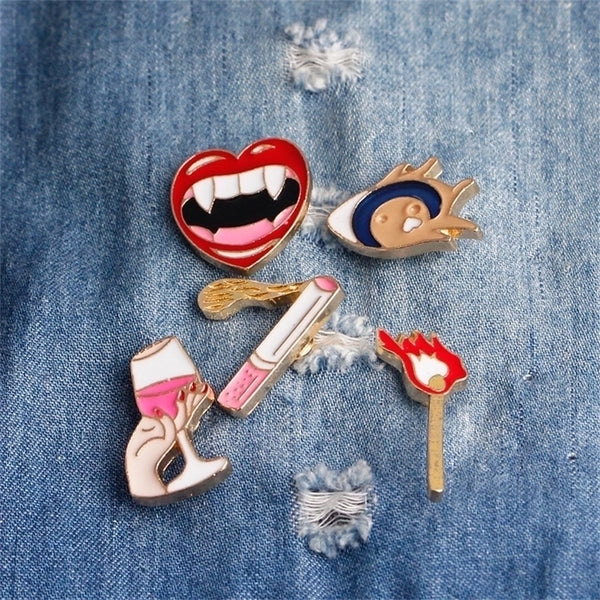 Cartoon Style Cartoon Alloy Stoving Varnish Women's Brooches