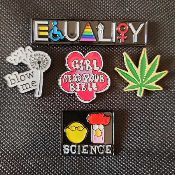 Cartoon Style Cute Pin Animal Letter Plant Alloy Stamping Stoving Varnish Plating Unisex Badge Brooches Collar Pin