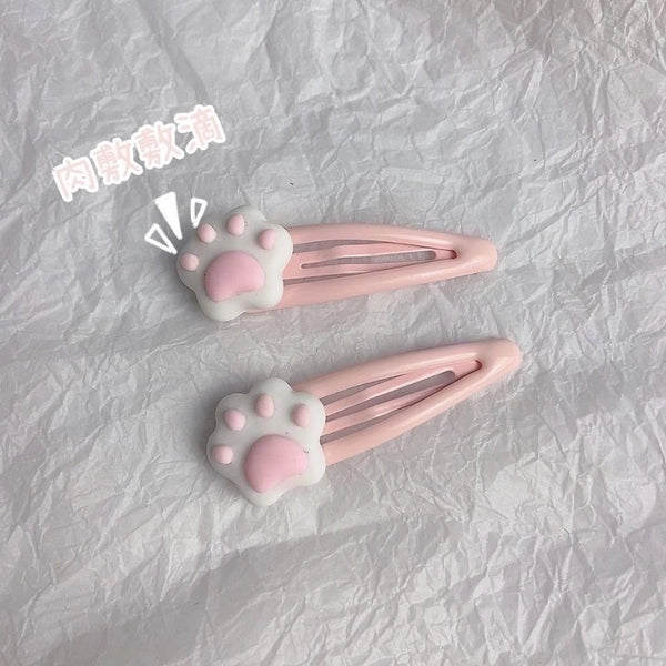 Cartoon Style Paw Print Plastic Hair Clip