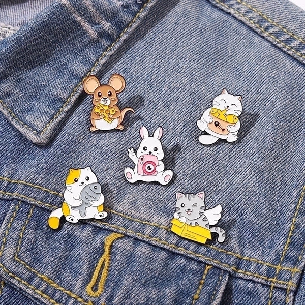 Cartoon Style Pin Animal Alloy Stoving Varnish No Inlaid Unisex Brooches