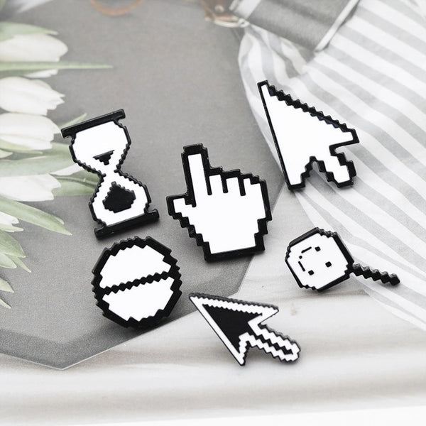 Cartoon Style Pin Geometric Alloy Plating Unisex Brooches