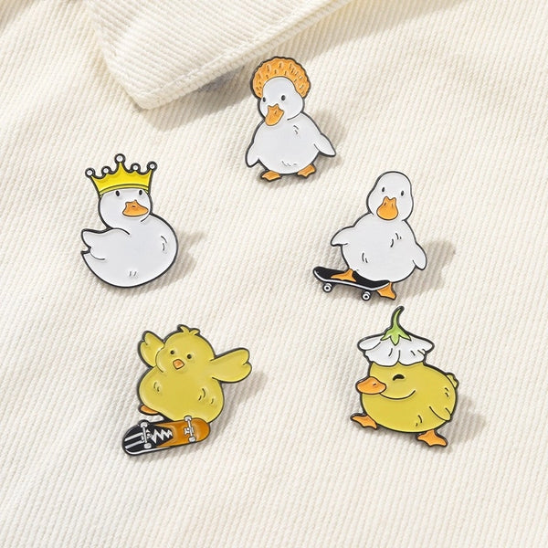 Cute Pin Duck Alloy Stoving Varnish Unisex Brooches