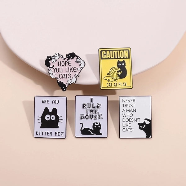 Cute Pin Letter Cat Zinc Alloy Stoving Varnish Unisex Brooches