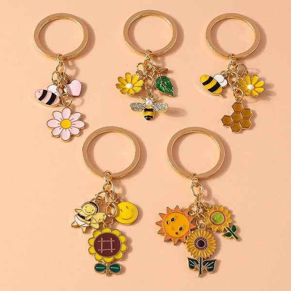 Cute Sweet Pastoral Leaf Sunflower Bee Alloy Keychain