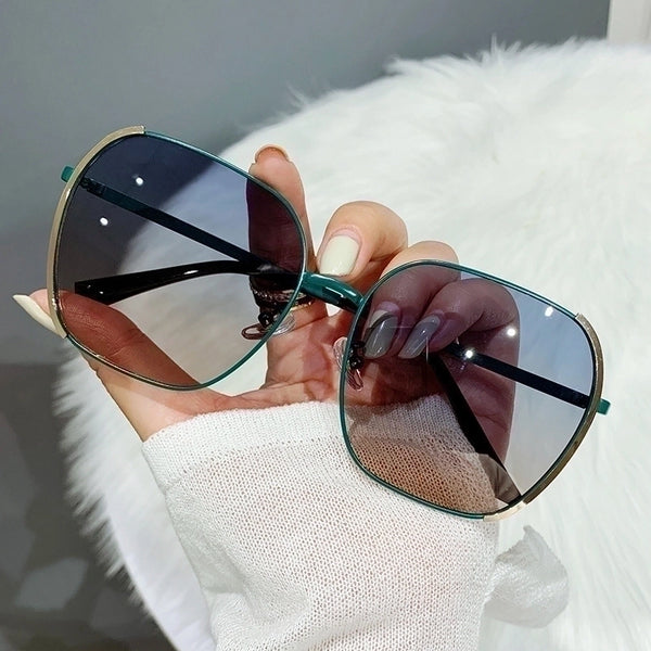 Elegant Glam Hip-Hop UV400 Women's Sunglasses