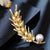 Elegant Glam Pin Geometric Alloy Plating Inlay Artificial Pearls Rhinestones Shell Women's Brooches