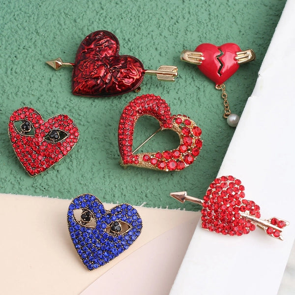 Elegant Sweet Heart Shape Alloy Inlay Rhinestones Unisex Brooches