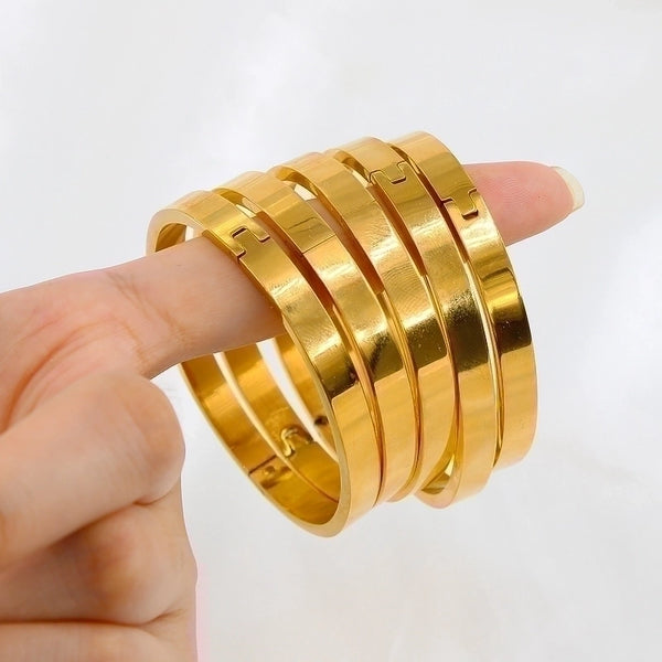 Fashion Geometric 304 Stainless Steel 18K Gold Plated Stainless Steel Bracelets In Bulk