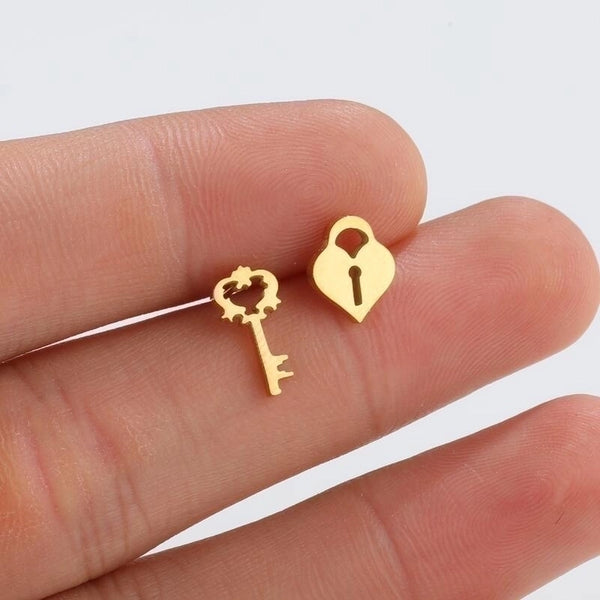 Fashion Key Lock Titanium Steel Ear Studs Plating No Inlaid Stainless Steel Earrings