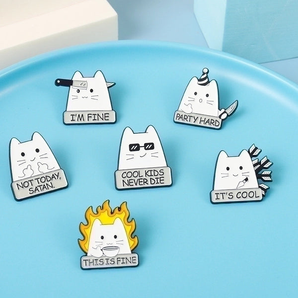 Fashion Pin Cat Alloy Stoving Varnish Unisex Brooches