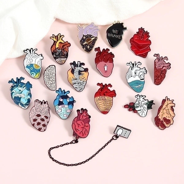 Fashion Pin Heart Alloy Stoving Varnish Unisex Brooches