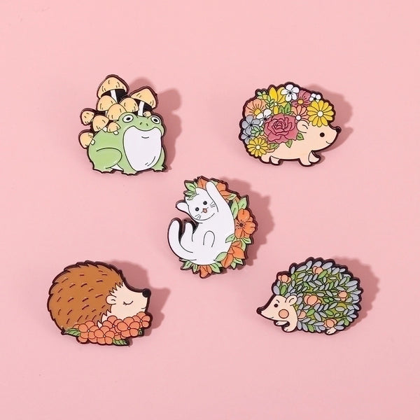 Fashion Pin Hedgehog Cat Frog Alloy Enamel Unisex Brooches