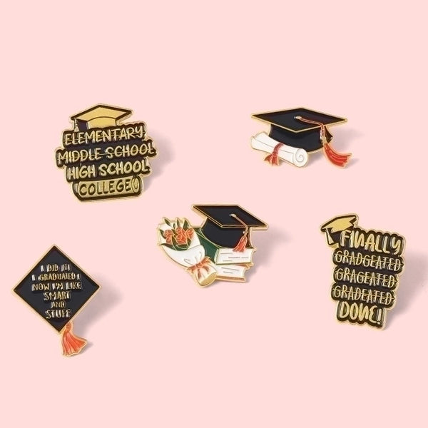 Fashion Pin Letter Alloy Plating Unisex Brooches