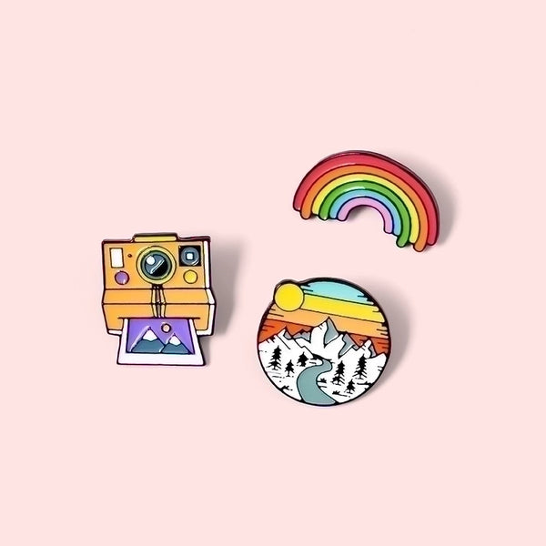 Fashion Pin Rainbow Camera Alloy Enamel Unisex Brooches