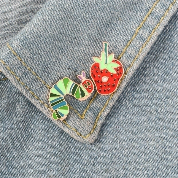 Fashion Pin Strawberry Alloy Stoving Varnish Unisex Brooches