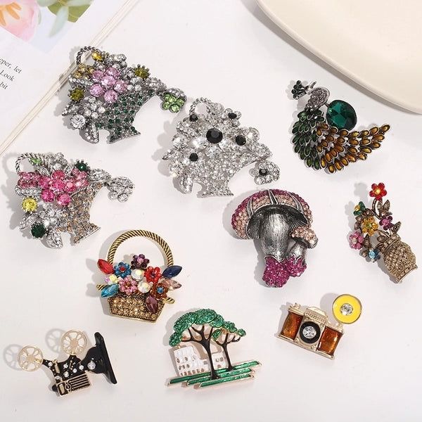 Fashion Pin Tree Flower Alloy Inlay Rhinestones Unisex Brooches