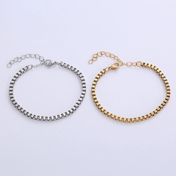 Fashion Solid Color 304 Stainless Steel 18K Gold Plated No Inlaid Stainless Steel Bracelets In Bulk