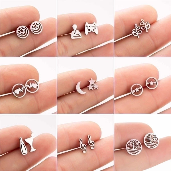 1 Pair Fashion Star Moon Tree Plating Hollow Out 304 Stainless Steel 18K Gold Plated Ear Studs