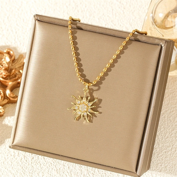 Ferroalloy (201 Stainless Steel) Brass 18K Gold Plated Minimalist Classic Style Plating Inlay Hexagram Flower Zircon Pendant Necklace