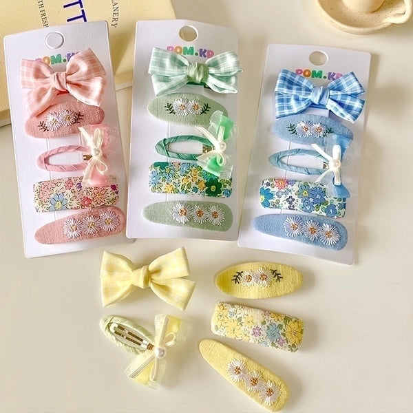 Girl's Cute Bow Knot Daisy Cloth Braid Hair Clip