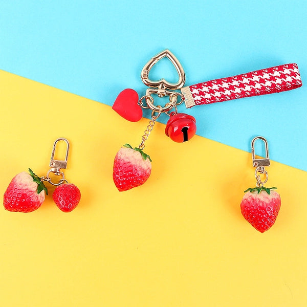 Girl's Heart Cute Sweet Strawberry Bell Keychain Cyber Celebrity Fairy Bag Creative Small Pendant Women's Pendant