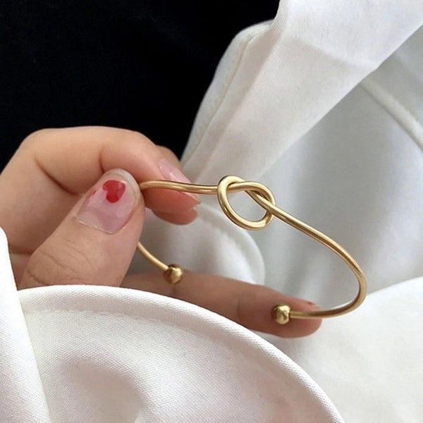 Handmade Solid Color Knot Stainless Steel Asymmetrical Plating 18k Gold Plated Cuff Bracelets