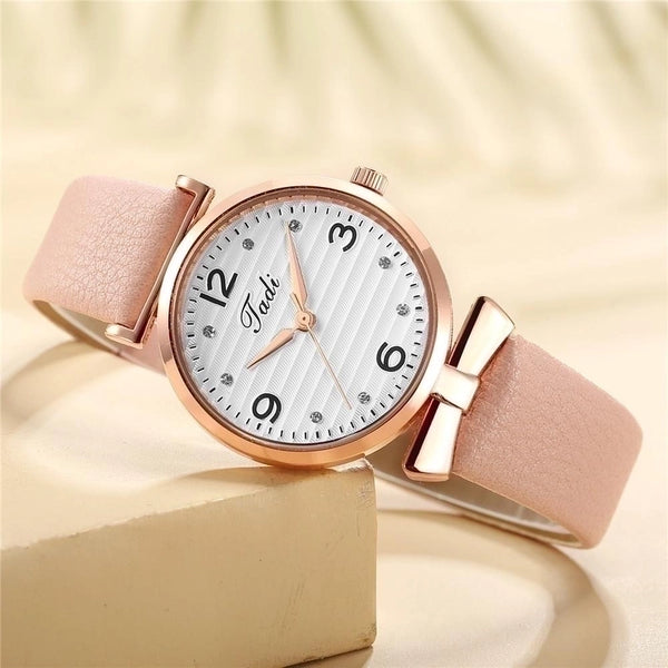 Korean Fashion Quartz Casual Belt Watch Temperament With Diamond Digital Face Women&#39;s Wrist Watch Watch