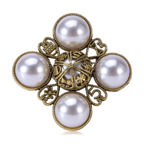 Korean Style Pin Heart Shape Pearl Alloy Women's Brooches