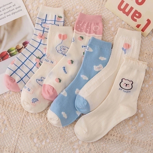 Korean Version Of The Tube Pure Cotton Socks Cartoon Cute Winter Female Tube Socks Wholesale