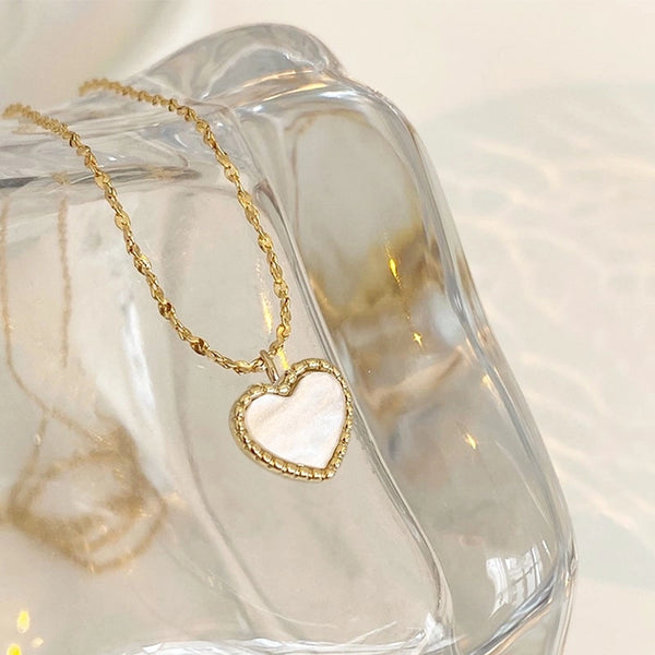 Luxury White Shell Love Simple Stainless Steel Clavicle Chain Necklace