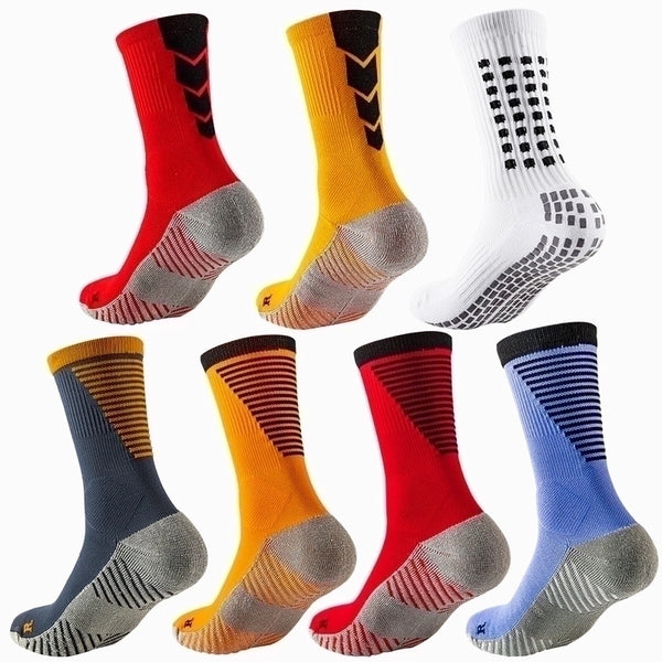 Men's Sports Geometric Cotton Jacquard Crew Socks A Pair