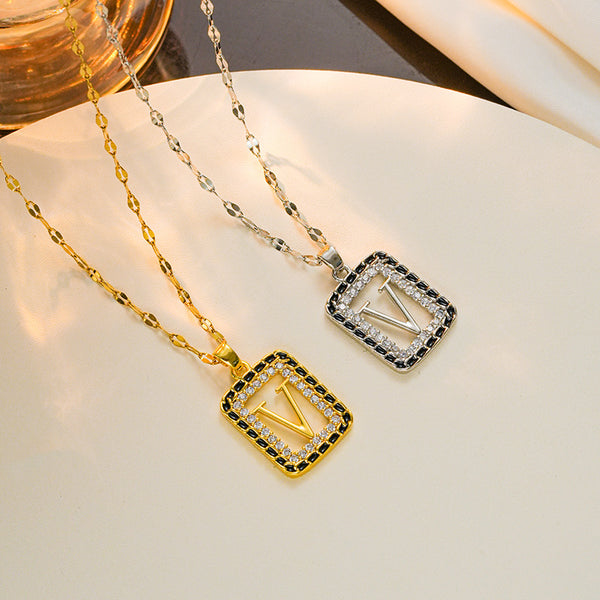 Moderate Luxury Quadrilateral Geometric Titanium Steel 18K Gold Plated Necklaces