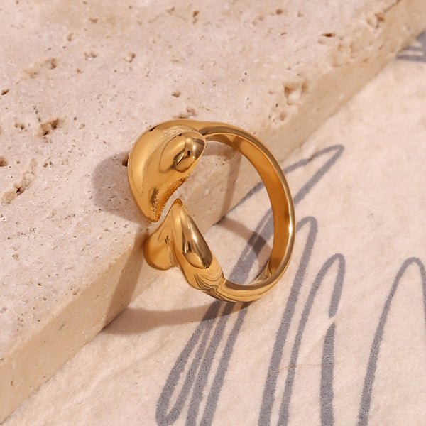 Fashion Creative Circle Geometric Heart Stainless Steel 18K Gold Plated Rings