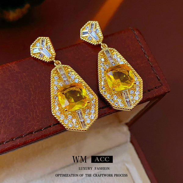 Luxurious Quadrilateral Triangle Droplet Geometric Copper Zircon Inlay Earrings