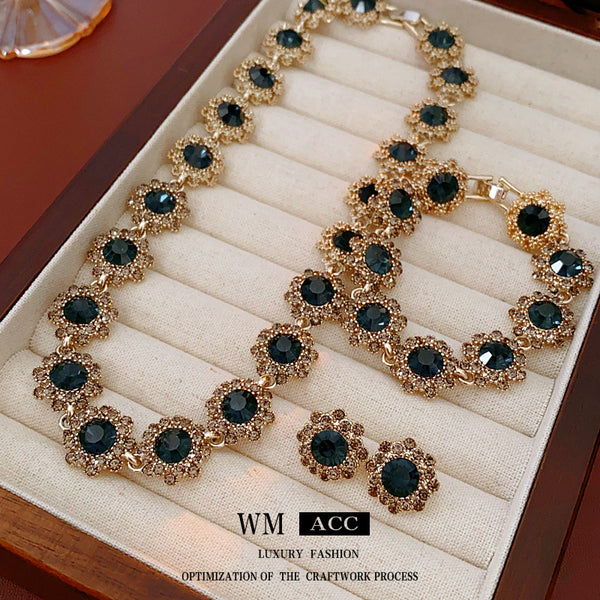 Women Luxurious Flower Plant Alloy Diamond Inlay Jewelry Sets